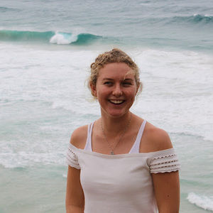 Meet your Posher, Yohana